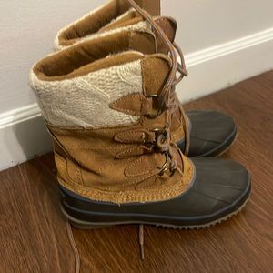 Women’s winter boots